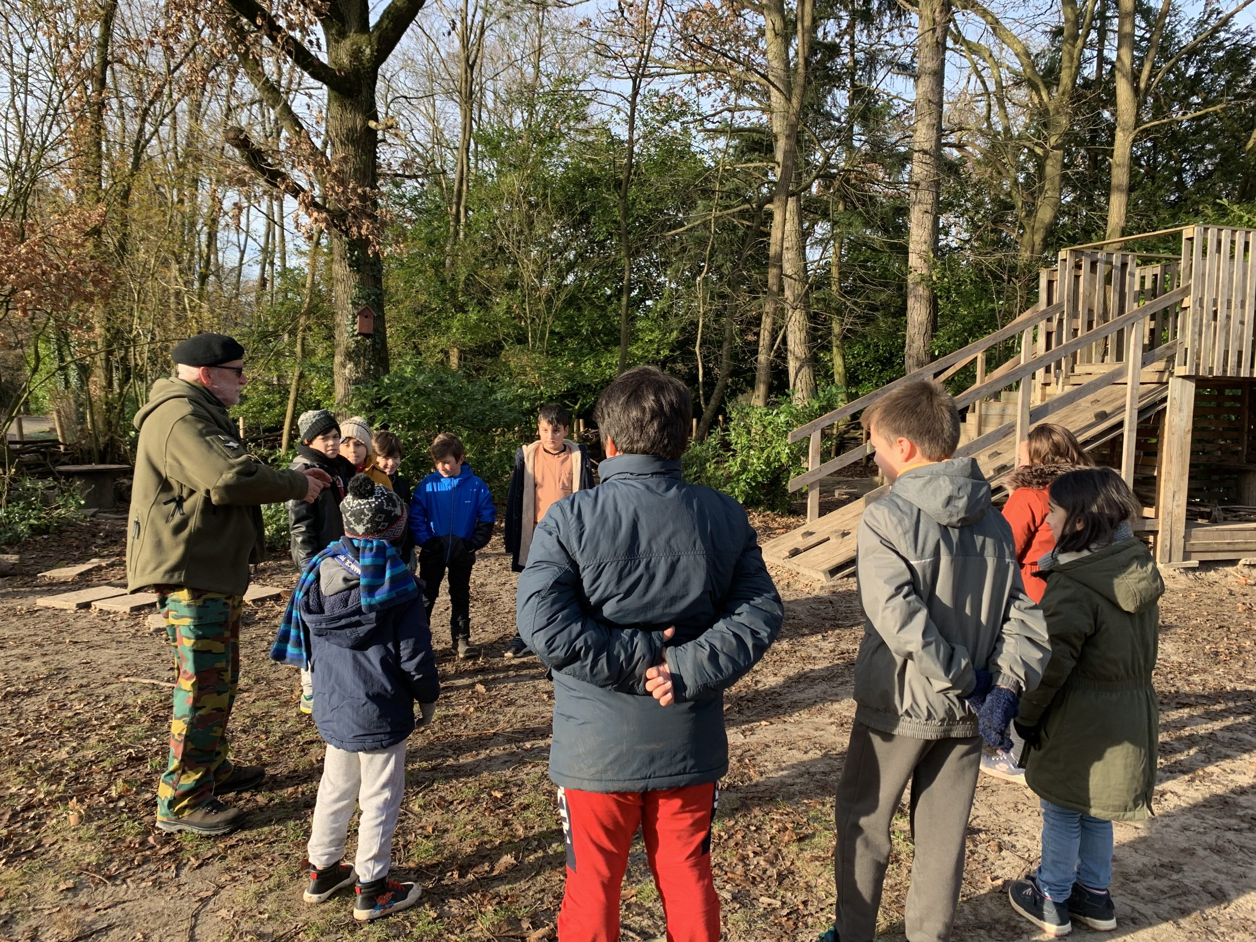 Houthalen Türkçe dersleri öğretmenimiz Belçikalı bir kurumla doğayı tanıma etkinliği düzenledi